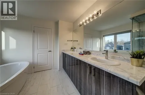 46 Simona Avenue Wasaga Beach ON L9Z 0L3