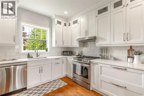 11179 Longwoods Road Thamesville ON N0P 2K0