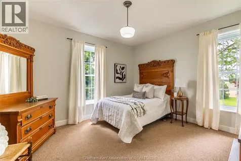 11179 Longwoods Road Thamesville ON N0P 2K0