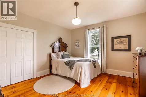 11179 Longwoods Road Thamesville ON N0P 2K0