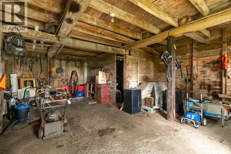 11179 Longwoods Road Thamesville ON N0P 2K0