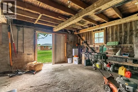 11179 Longwoods Road Thamesville ON N0P 2K0