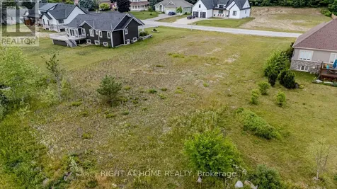8 Deanna Drive Wasaga Beach ON L9Z 1J5
