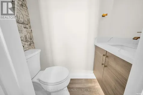 36 Crispin Court Markham (buttonville) ON L3R 4G6