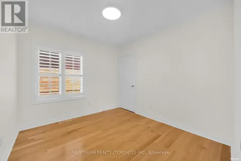 36 Crispin Court Markham (buttonville) ON L3R 4G6
