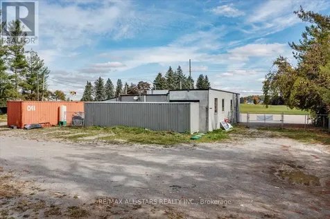 14806 Woodbine Avenue Whitchurch-stouffville ON L4A 2C9