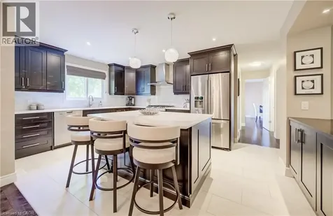 60 Huntley Crescent Kitchener ON N2M 2R3