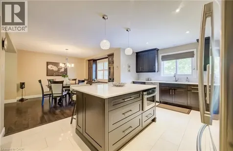 60 Huntley Crescent Kitchener ON N2M 2R3