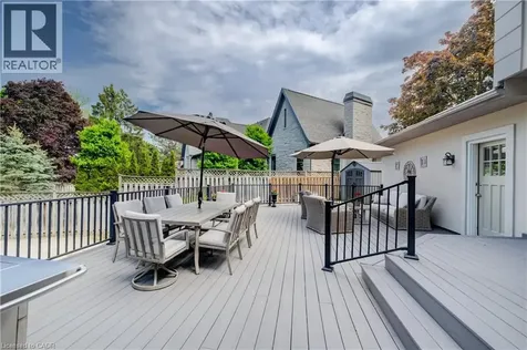 60 Huntley Crescent Kitchener ON N2M 2R3