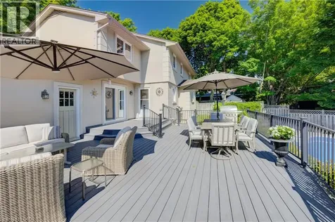 60 Huntley Crescent Kitchener ON N2M 2R3