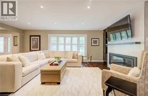 60 Huntley Crescent Kitchener ON N2M 2R3