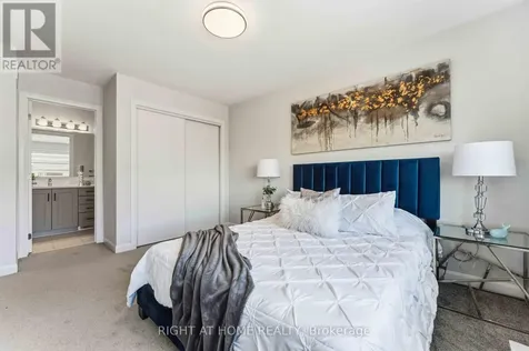 1310 Creekway Private Ottawa ON K2T 0T1