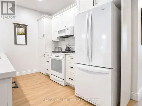 775 Campbell Avenue Kincardine ON N2Z 0H2