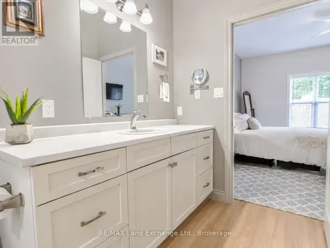 775 Campbell Avenue Kincardine ON N2Z 0H2