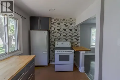 117 Walnut Avenue South Sarnia ON N7T 3V5