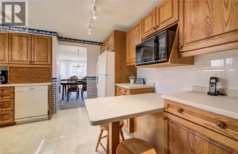 51 Underhill Crescent Kitchener ON N2A 2S7