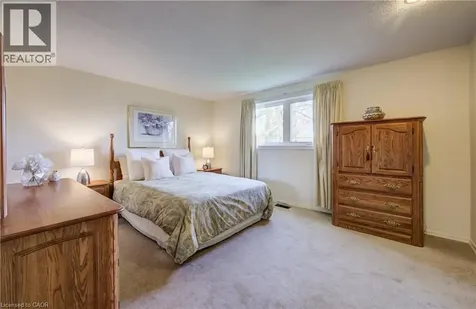 51 Underhill Crescent Kitchener ON N2A 2S7