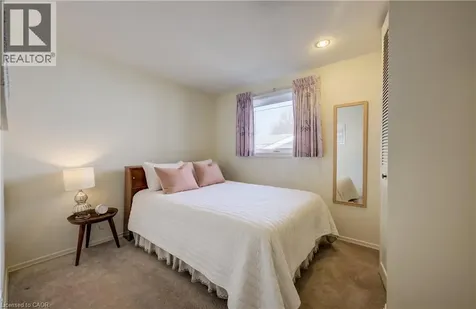 51 Underhill Crescent Kitchener ON N2A 2S7