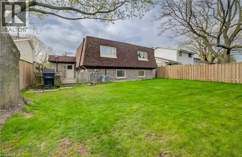 51 Underhill Crescent Kitchener ON N2A 2S7