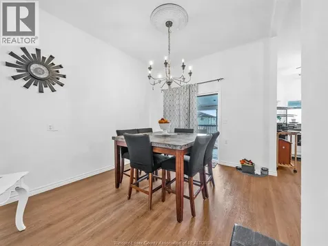 2115 Longfellow Windsor ON N9B 3J5