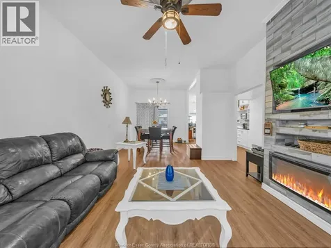2115 Longfellow Windsor ON N9B 3J5