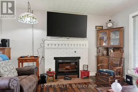 1309 Newark Avenue Cornwall ON K6J 4X1