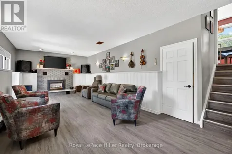 27 Greenwood Drive Stratford ON N5A 7K1