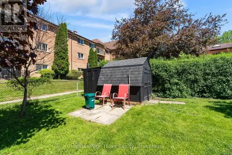 27 Greenwood Drive Stratford ON N5A 7K1