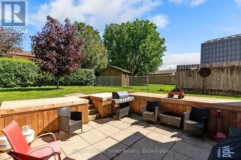 27 Greenwood Drive Stratford ON N5A 7K1