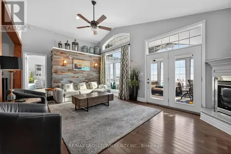 167 Lakeshore Road West Oro-medonte ON L0L 2E0