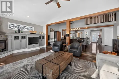 167 Lakeshore Road West Oro-medonte ON L0L 2E0
