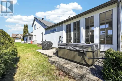 167 Lakeshore Road West Oro-medonte ON L0L 2E0