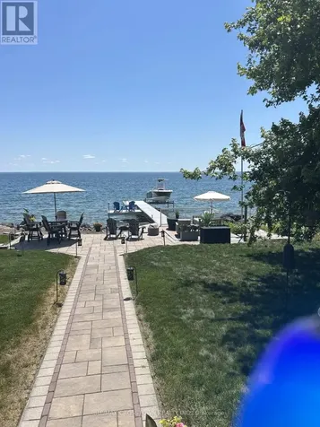 167 Lakeshore Road West Oro-medonte ON L0L 2E0