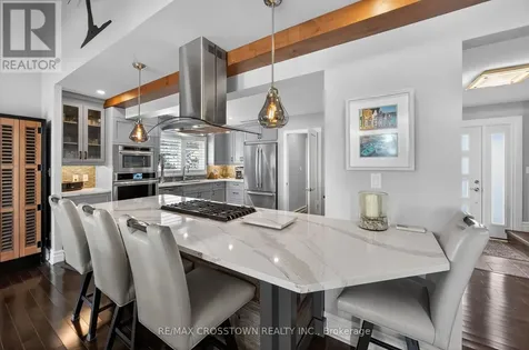 167 Lakeshore Road West Oro-medonte ON L0L 2E0