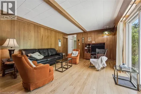 15 Cloverdale Crescent Kitchener ON N2M 4X1
