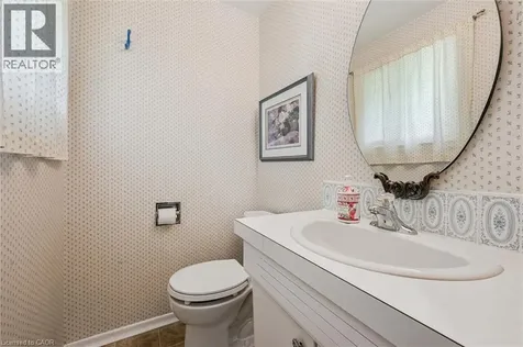 15 Cloverdale Crescent Kitchener ON N2M 4X1