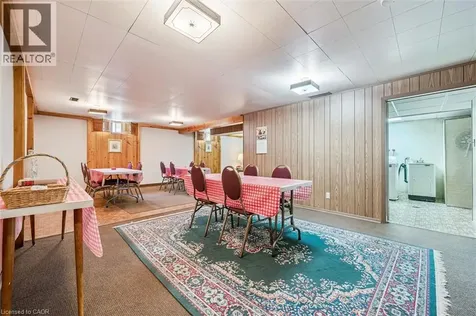 15 Cloverdale Crescent Kitchener ON N2M 4X1