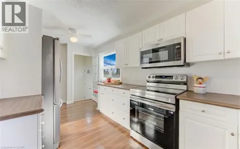 190 Natchez Road Kitchener ON N2B 3L2