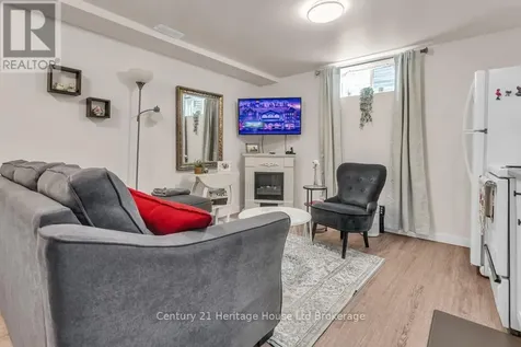 112 Rolph Street Tillsonburg ON N4G 3Y6