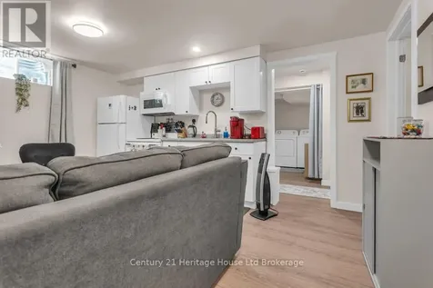 112 Rolph Street Tillsonburg ON N4G 3Y6