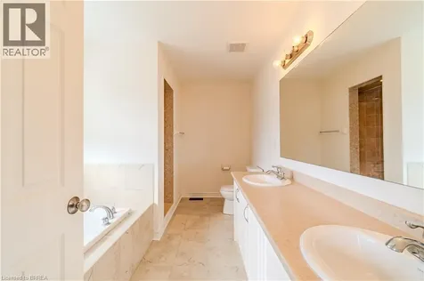 77 Barlow Place Paris ON N3L 0H1