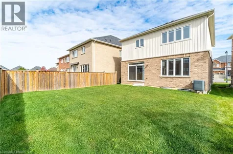 77 Barlow Place Paris ON N3L 0H1