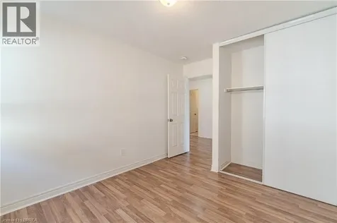 77 Barlow Place Paris ON N3L 0H1