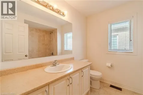 77 Barlow Place Paris ON N3L 0H1
