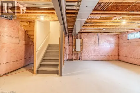 77 Barlow Place Paris ON N3L 0H1
