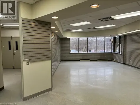 139 Grand River Street North Paris ON N3L 2M4