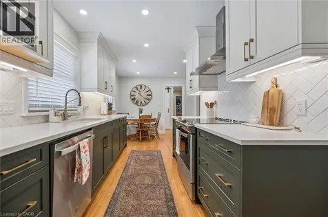 9 Heather Avenue Cambridge ON N3C 1X2