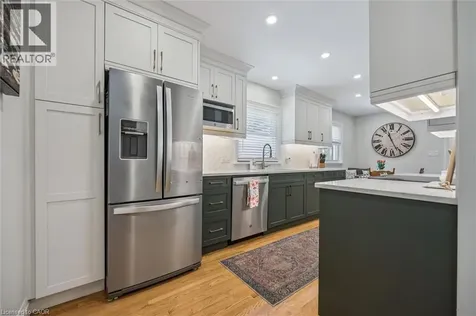 9 Heather Avenue Cambridge ON N3C 1X2