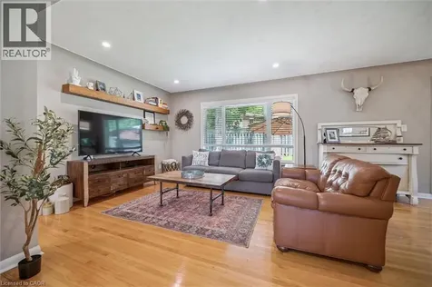 9 Heather Avenue Cambridge ON N3C 1X2