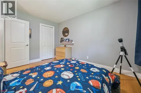 9 Heather Avenue Cambridge ON N3C 1X2